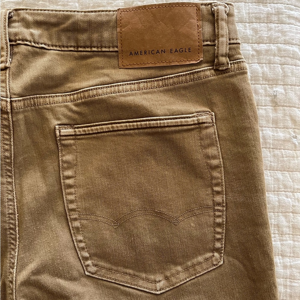 AE men’s next level flex Jean